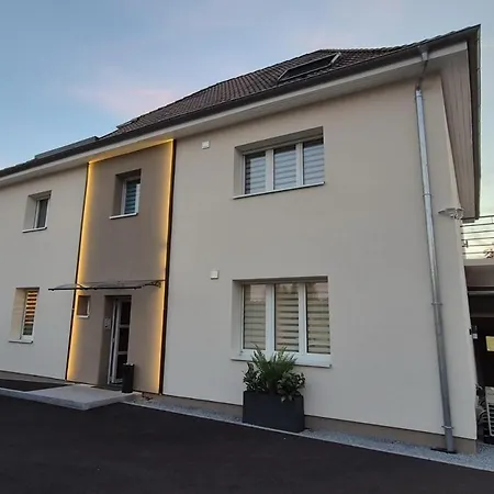 68 Proche Basel Cinema & Confort Διαμέρισμα