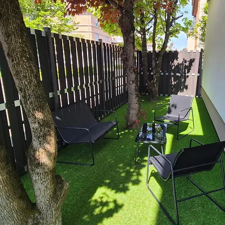 68 Proche Basel Cinema & Confort *